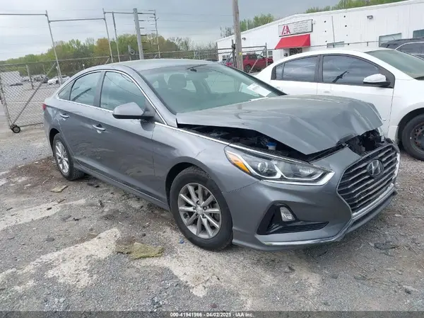 5NPE24AFXKH741546 2019 HYUNDAI SONATA - Image 1