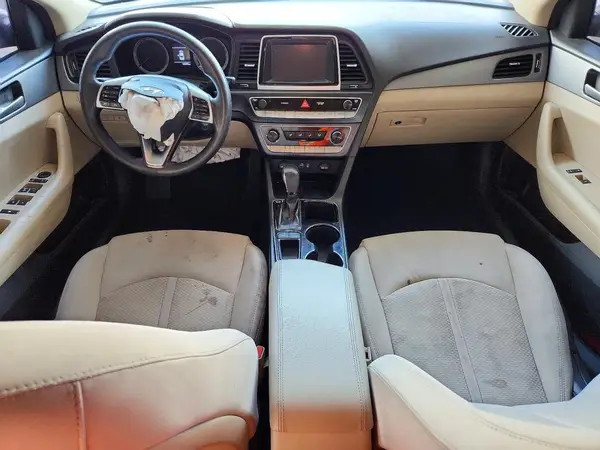 5NPE24AFXKH742485 2019 HYUNDAI SONATA - Image 8