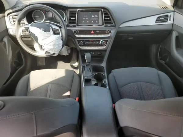5NPE24AFXKH743183 2019 HYUNDAI SONATA - Image 8