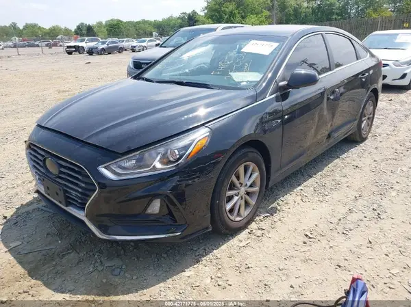 5NPE24AFXKH743247 2019 HYUNDAI SONATA - Image 2