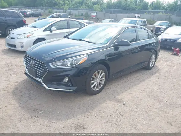 5NPE24AFXKH743927 2019 HYUNDAI SONATA - Image 2