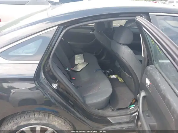 5NPE24AFXKH743927 2019 HYUNDAI SONATA - Image 8