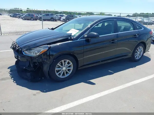 5NPE24AFXKH744169 2019 HYUNDAI SONATA - Image 2