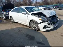 5NPE24AFXKH746911 2019 HYUNDAI SONATA