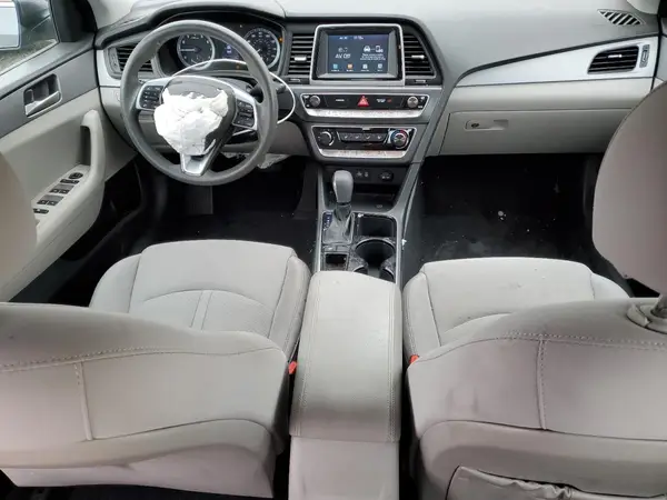 5NPE24AFXKH748190 2019 HYUNDAI SONATA - Image 8
