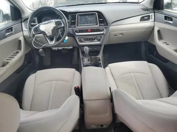 5NPE24AFXKH748416 2019 HYUNDAI SONATA - Image 8