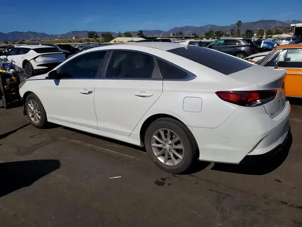 5NPE24AFXKH749193 2019 HYUNDAI SONATA - Image 2