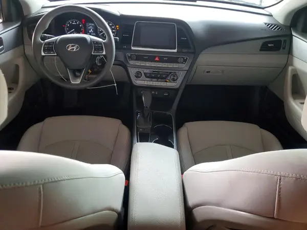 5NPE24AFXKH750053 2019 HYUNDAI SONATA - Image 8