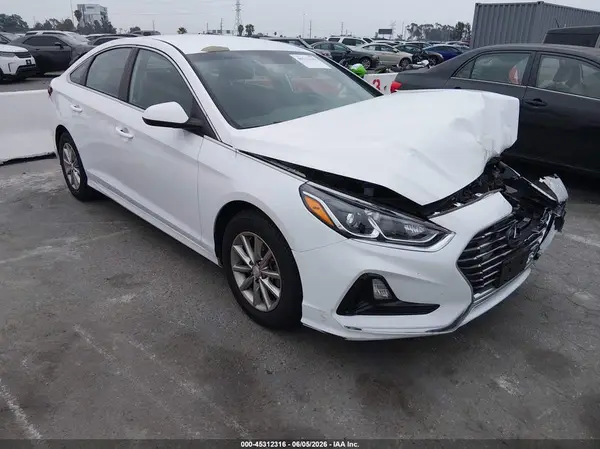 5NPE24AFXKH750411 2019 HYUNDAI SONATA - Image 1