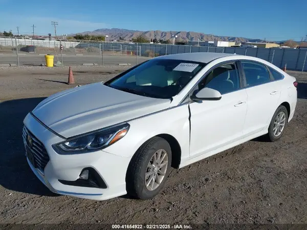 5NPE24AFXKH751042 2019 HYUNDAI SONATA - Image 2