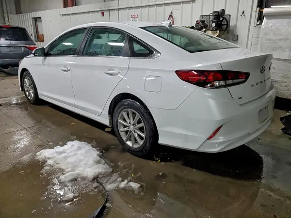 5NPE24AFXKH752725 2019 HYUNDAI SONATA - Image 2
