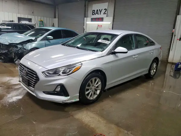 5NPE24AFXKH753065 2019 HYUNDAI SONATA - Image 1