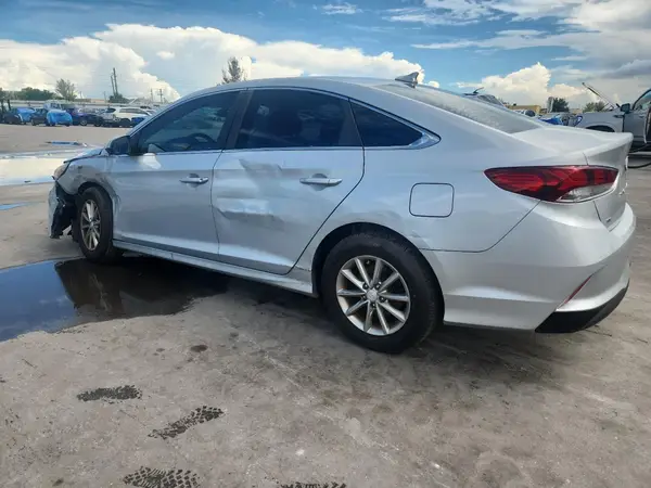 5NPE24AFXKH753437 2019 HYUNDAI SONATA - Image 2