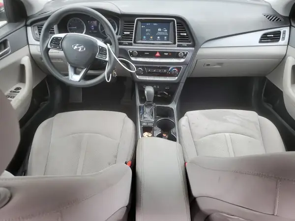 5NPE24AFXKH753454 2019 HYUNDAI SONATA - Image 8