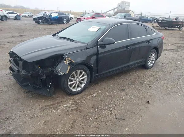 5NPE24AFXKH756029 2019 HYUNDAI SONATA - Image 2