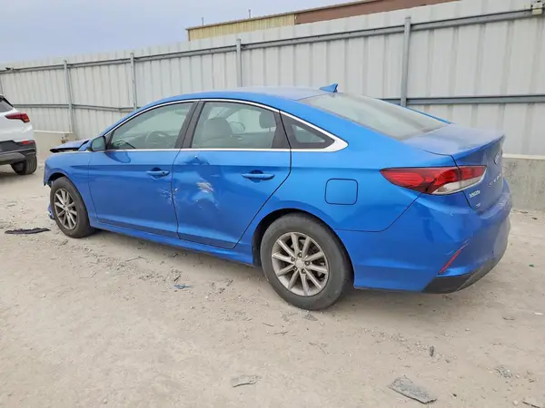 5NPE24AFXKH757276 2019 HYUNDAI SONATA - Image 2
