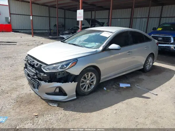 5NPE24AFXKH759416 2019 HYUNDAI SONATA - Image 2