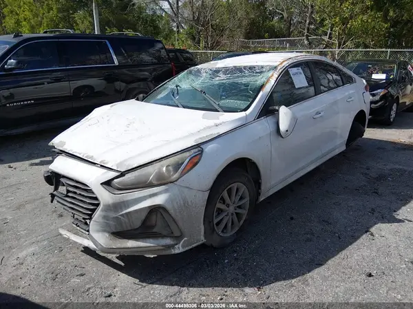 5NPE24AFXKH761005 2019 HYUNDAI SONATA - Image 2
