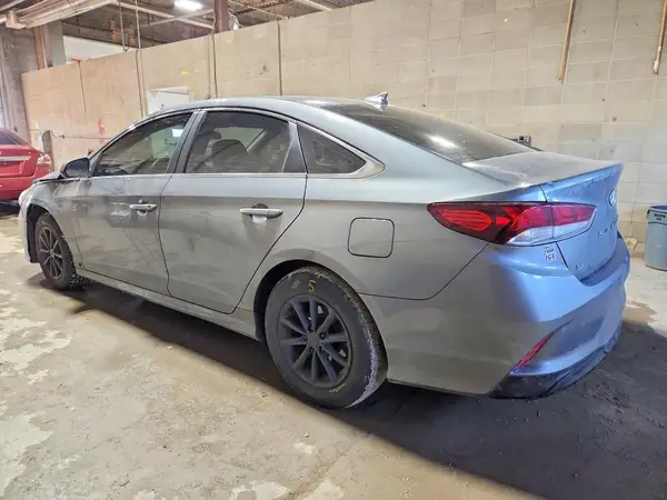 5NPE24AFXKH762400 2019 HYUNDAI SONATA - Image 2