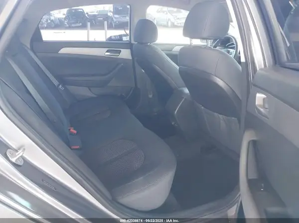 5NPE24AFXKH762901 2019 HYUNDAI SONATA - Image 8