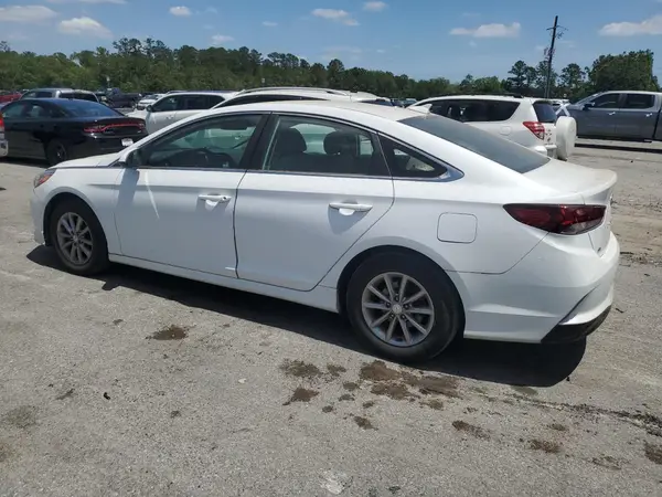 5NPE24AFXKH764891 2019 HYUNDAI SONATA - Image 2
