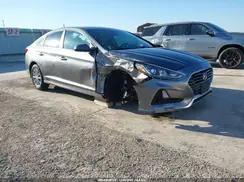 5NPE24AFXKH765426 2019 HYUNDAI SONATA