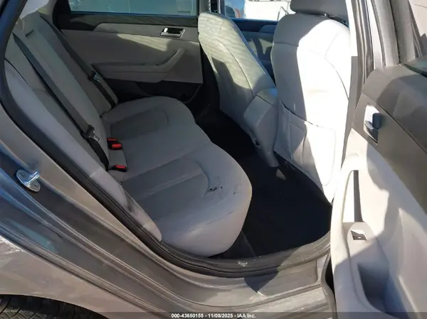 5NPE24AFXKH765426 2019 HYUNDAI SONATA - Image 8