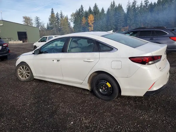 5NPE24AFXKH766057 2019 HYUNDAI SONATA - Image 2