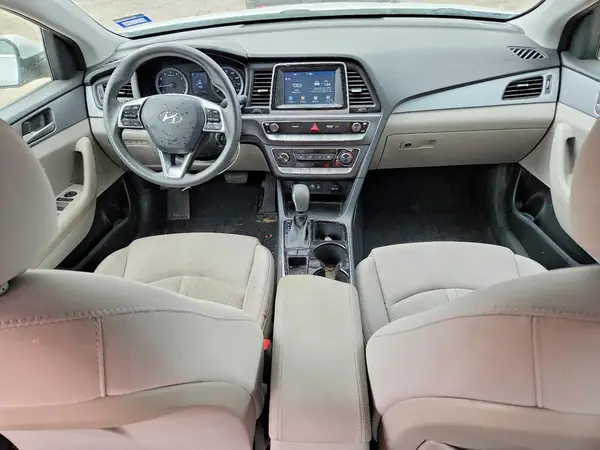 5NPE24AFXKH768164 2019 HYUNDAI SONATA - Image 8