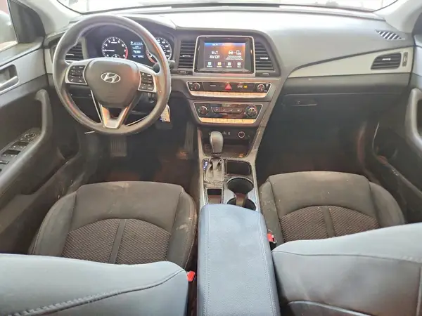 5NPE24AFXKH776636 2019 HYUNDAI SONATA - Image 8