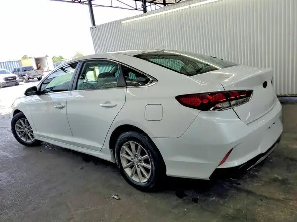 5NPE24AFXKH777334 2019 HYUNDAI SONATA - Image 2