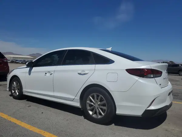 5NPE24AFXKH778354 2019 HYUNDAI SONATA - Image 2