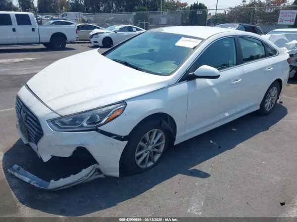 5NPE24AFXKH780508 2019 HYUNDAI SONATA - Image 2