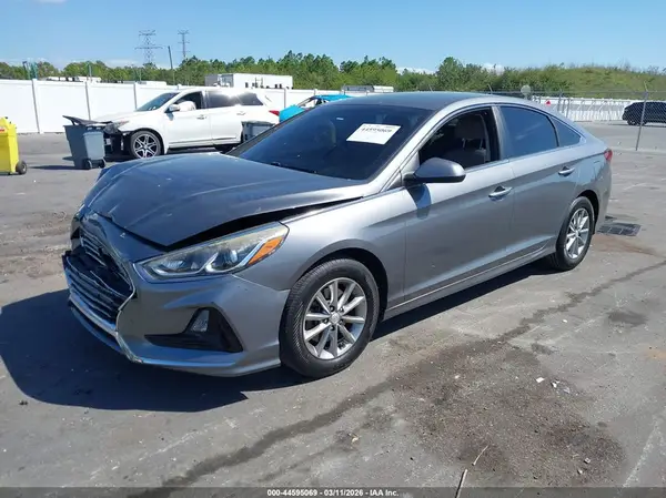 5NPE24AFXKH780802 2019 HYUNDAI SONATA - Image 2