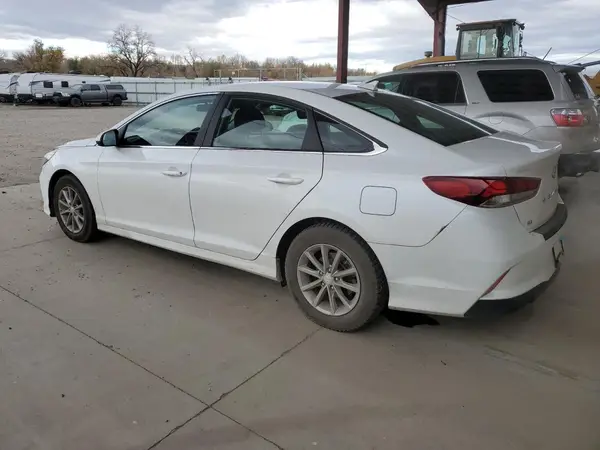 5NPE24AFXKH781979 2019 HYUNDAI SONATA - Image 2