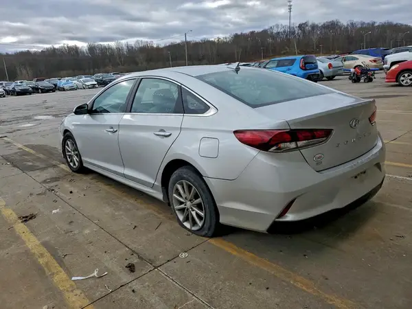 5NPE24AFXKH782839 2019 HYUNDAI SONATA - Image 2