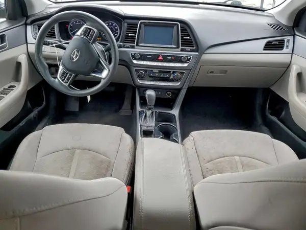 5NPE24AFXKH782839 2019 HYUNDAI SONATA - Image 8
