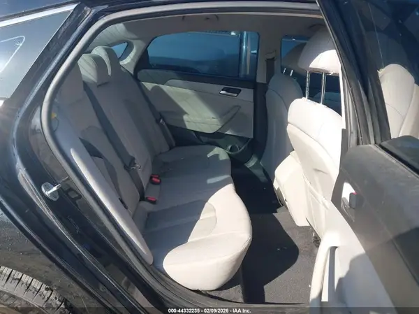 5NPE24AFXKH788382 2019 HYUNDAI SONATA - Image 8