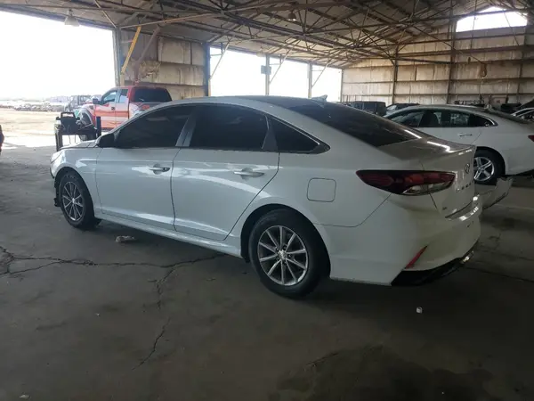 5NPE24AFXKH789693 2019 HYUNDAI SONATA - Image 2
