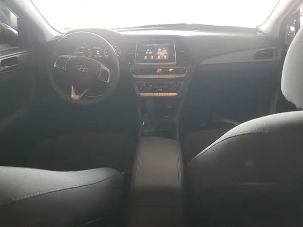 5NPE24AFXKH789693 2019 HYUNDAI SONATA - Image 8