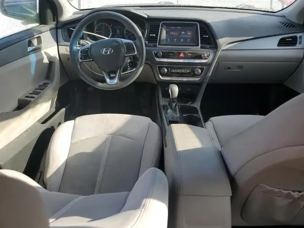 5NPE24AFXKH790472 2019 HYUNDAI SONATA - Image 8