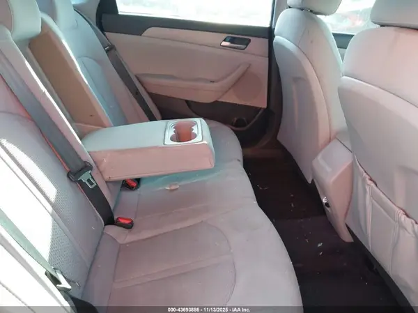 5NPE24AFXKH791685 2019 HYUNDAI SONATA - Image 8