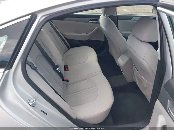 5NPE24AFXKH792335 2019 HYUNDAI SONATA - Image 8