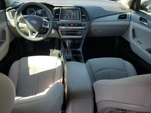 5NPE24AFXKH794263 2019 HYUNDAI SONATA - Image 8
