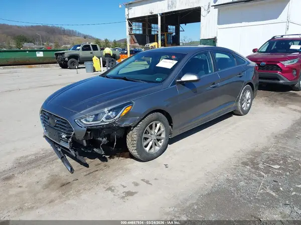 5NPE24AFXKH794697 2019 HYUNDAI SONATA - Image 2