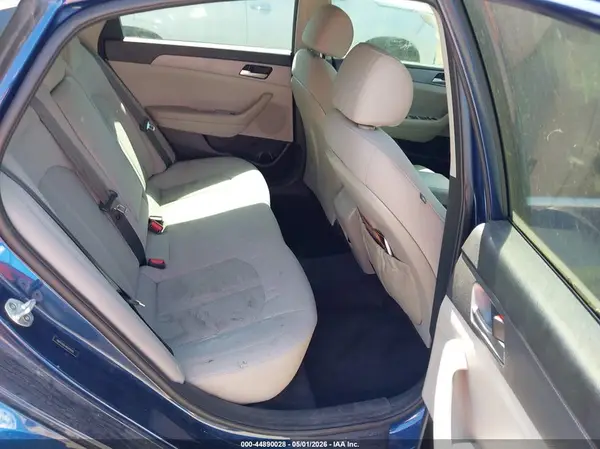 5NPE24AFXKH795915 2019 HYUNDAI SONATA - Image 8