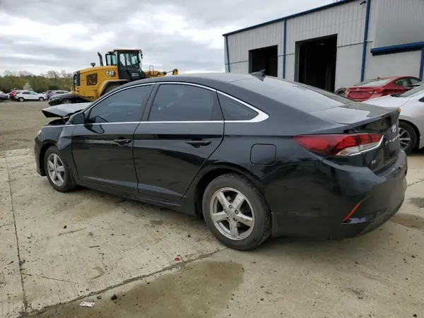5NPE24AFXKH796756 2019 HYUNDAI SONATA - Image 2