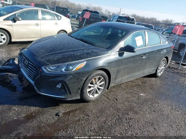 5NPE24AFXKH796885 2019 HYUNDAI SONATA - Image 2