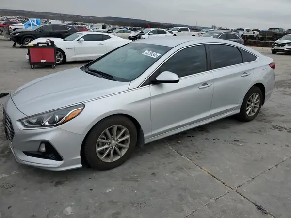 5NPE24AFXKH797308 2019 HYUNDAI SONATA - Image 1