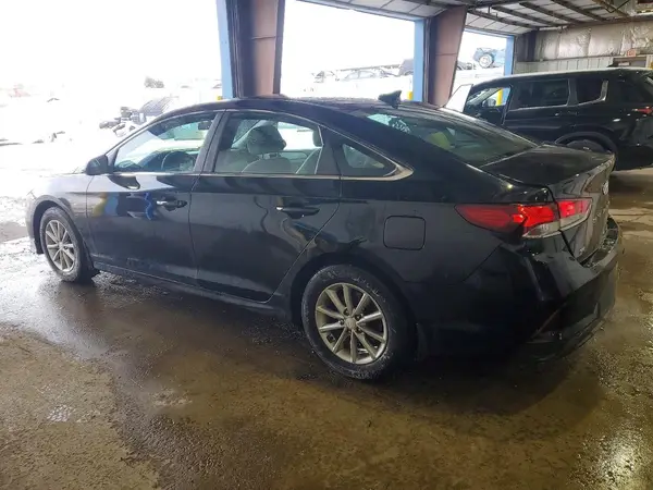 5NPE24AFXKH797843 2019 HYUNDAI SONATA - Image 2